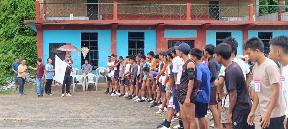 Superintendent of Police Mon, Kanchan Kumar Kandpal, IPS, flags off the Red Run-Marathon 2025 at the local ground in Mon on August 2.